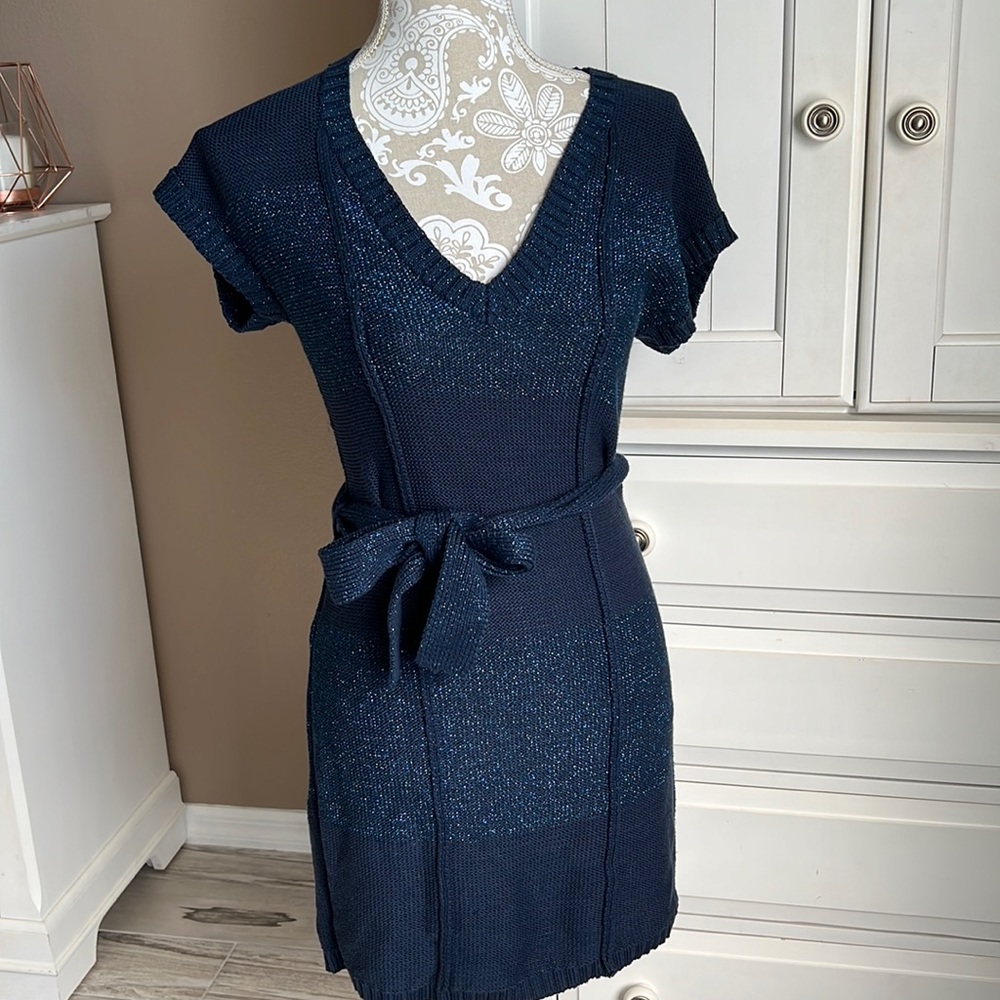• J.J. Basics blue sparkle color block sweater dress, M •